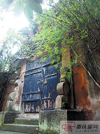 ��ɫ����Ĵ��š�